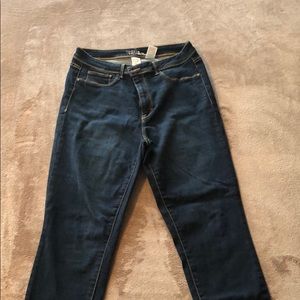 Dark wash skinny jeans